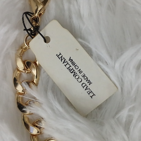 *NWT* Natasha Goldtone Bridal Whimsical Rhinestone Butterfly Statement Necklace - Picture 9 of 16